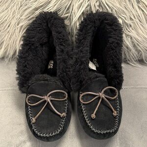 UGG Black Moccasins with Fur Lining